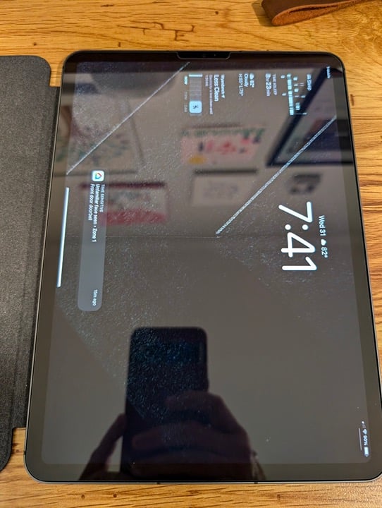 iPad Pro M1 (11-inch) (3rd generation) 512GB Storage Cellular (Unlocked)/ Wifi 6M23