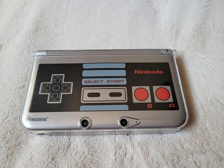 Nintendo 3DS XL NES Edition