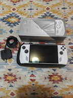 Asus ROG Ally Z1 Extreme 2tb SSD 9G92