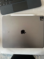 Apple iPad Pro 4th Generation 128 GB 12.9in with Apple Pencil and Magic Keyboard 8U88