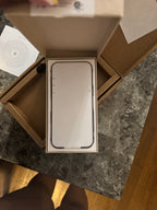 Apple iPhone 14 Pro max 2J51