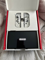 Nintendo switch oled 8T61