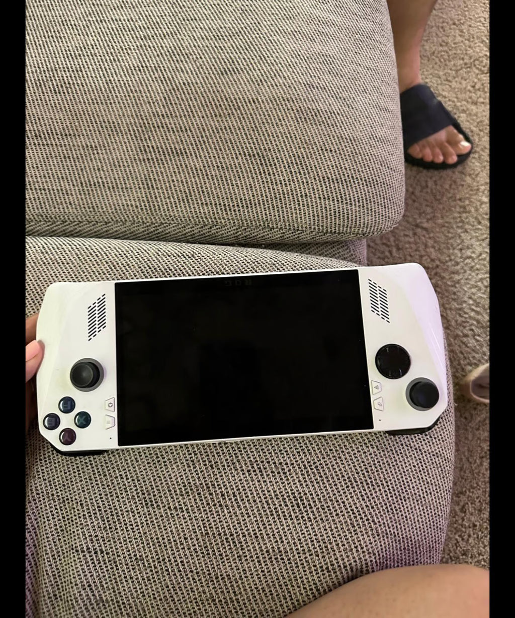 ASUS rog ally z1 extreme 7R62