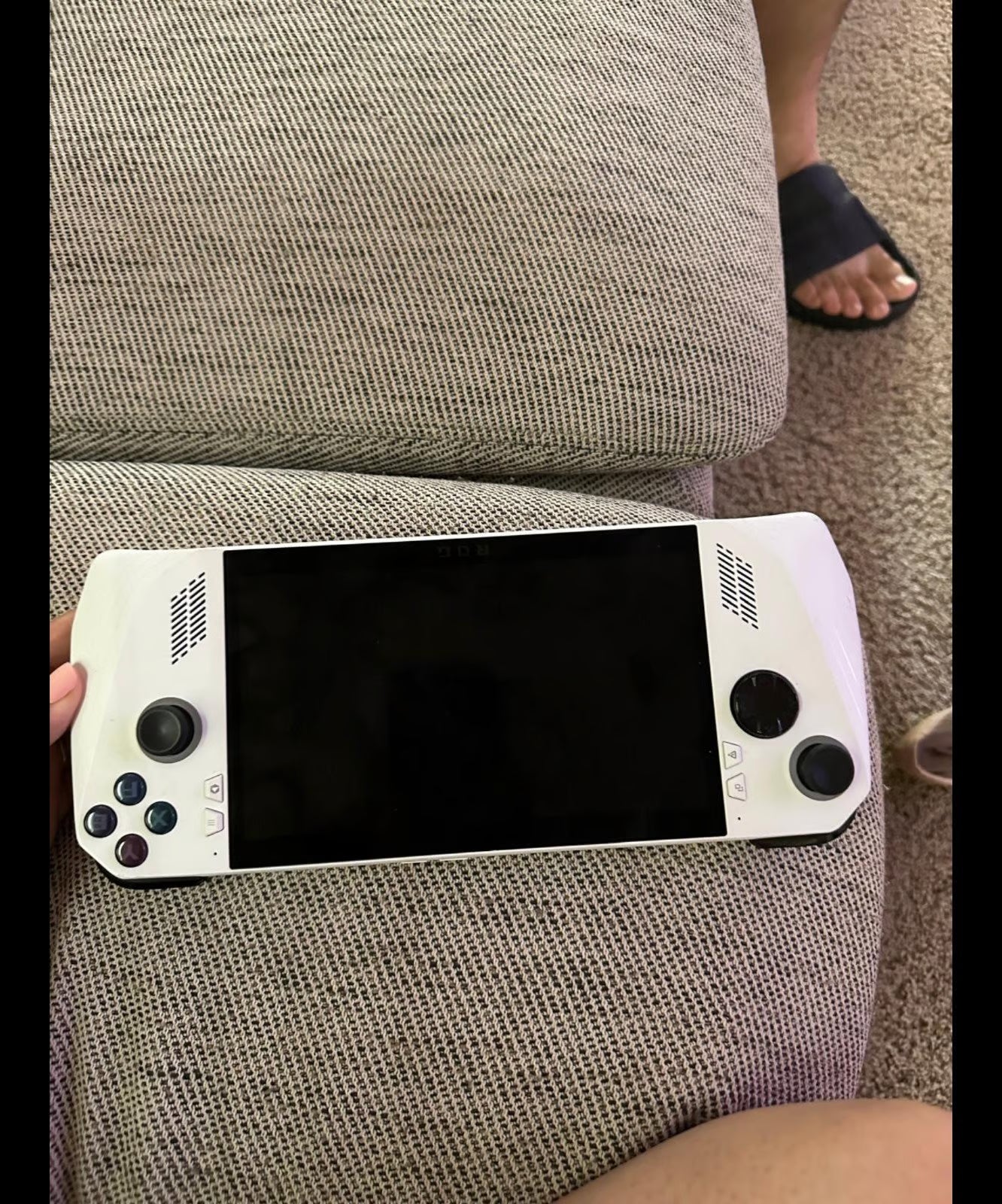 ASUS rog ally z1 extreme 7R62