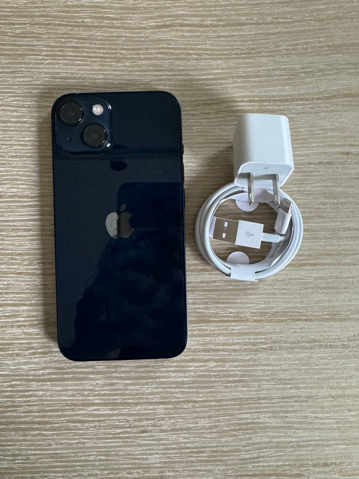 Apple iPhone 13 256GB AT&T Cricket Wireless 3W85