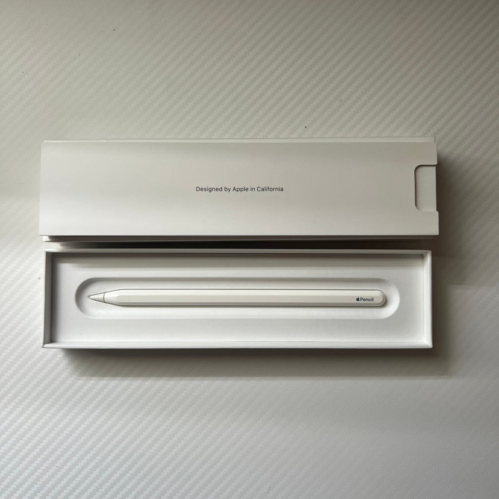 iPad Pro + Apple Pencil 7O56