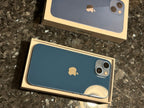 Apple iPhone 13 128 GB in Blue 9X39