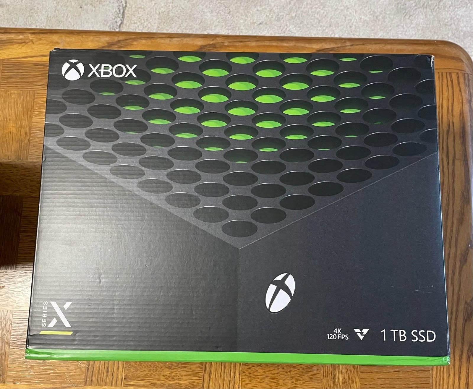 Xbox Series X 7K37