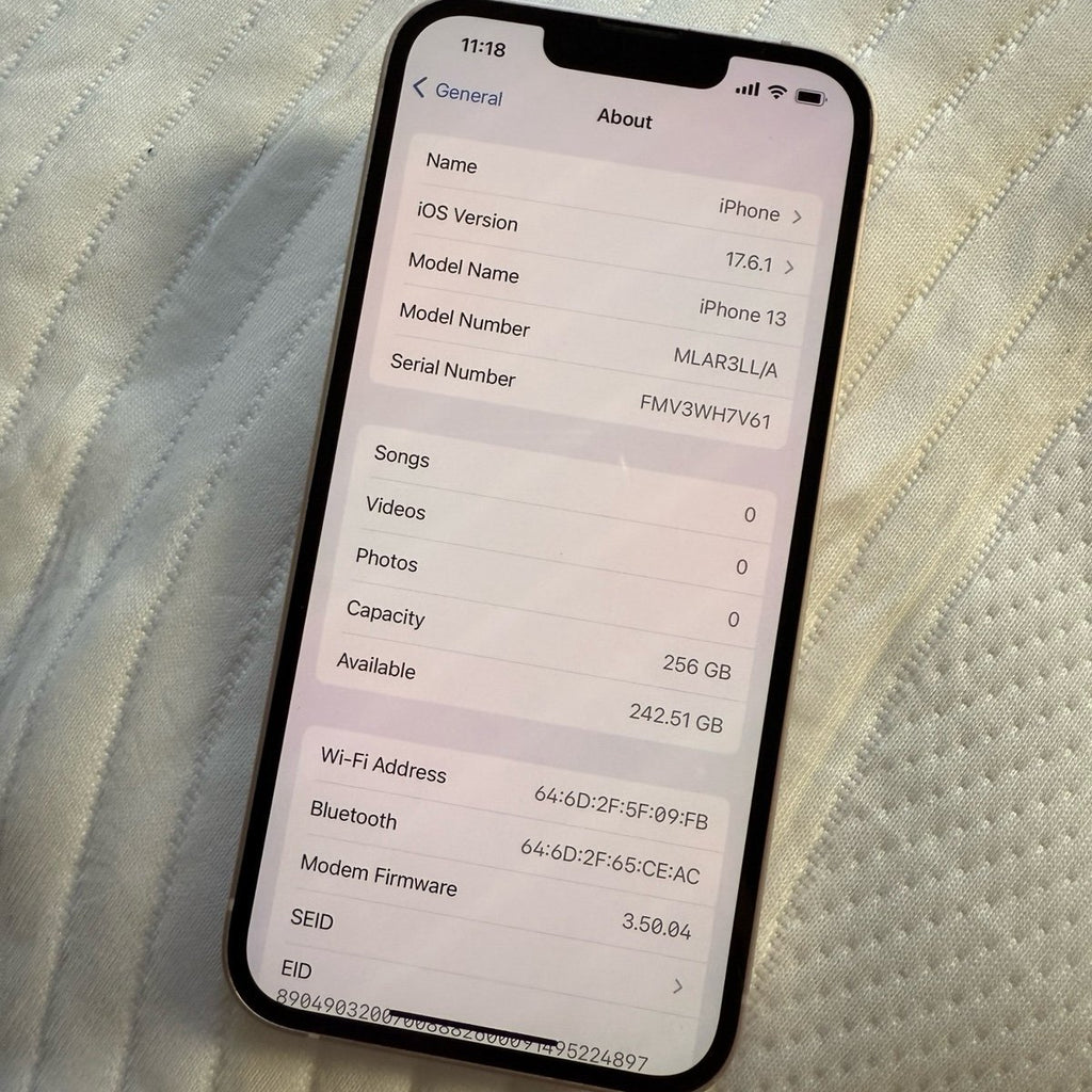 iPhone 13 pink 256GB  unlocked 2O68