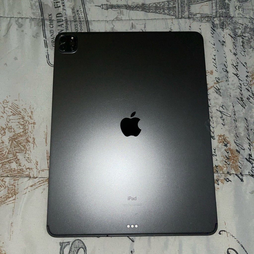 iPad 12.9 Pro UNLOCKED �?2nd generation Apple Pencil 8V28