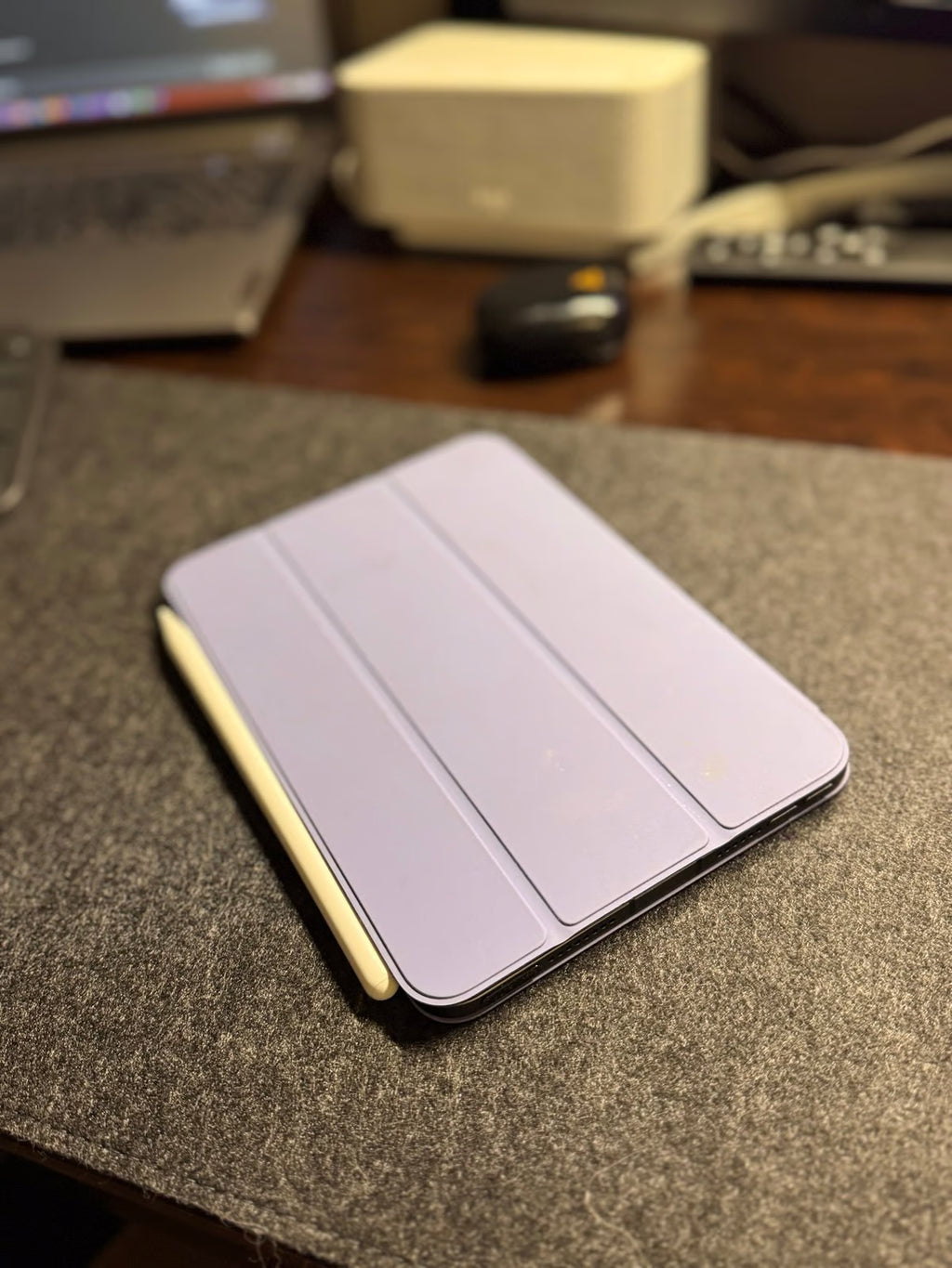 Apple iPad Mini 6th Gen with WiFi/Cell & Apple Pencil 3N15