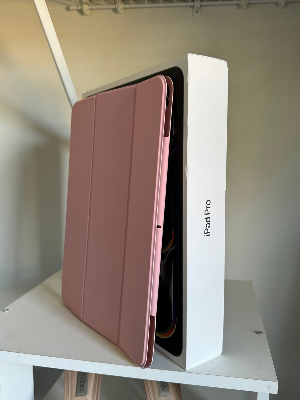 ipad pro 13 inch m4 9T63