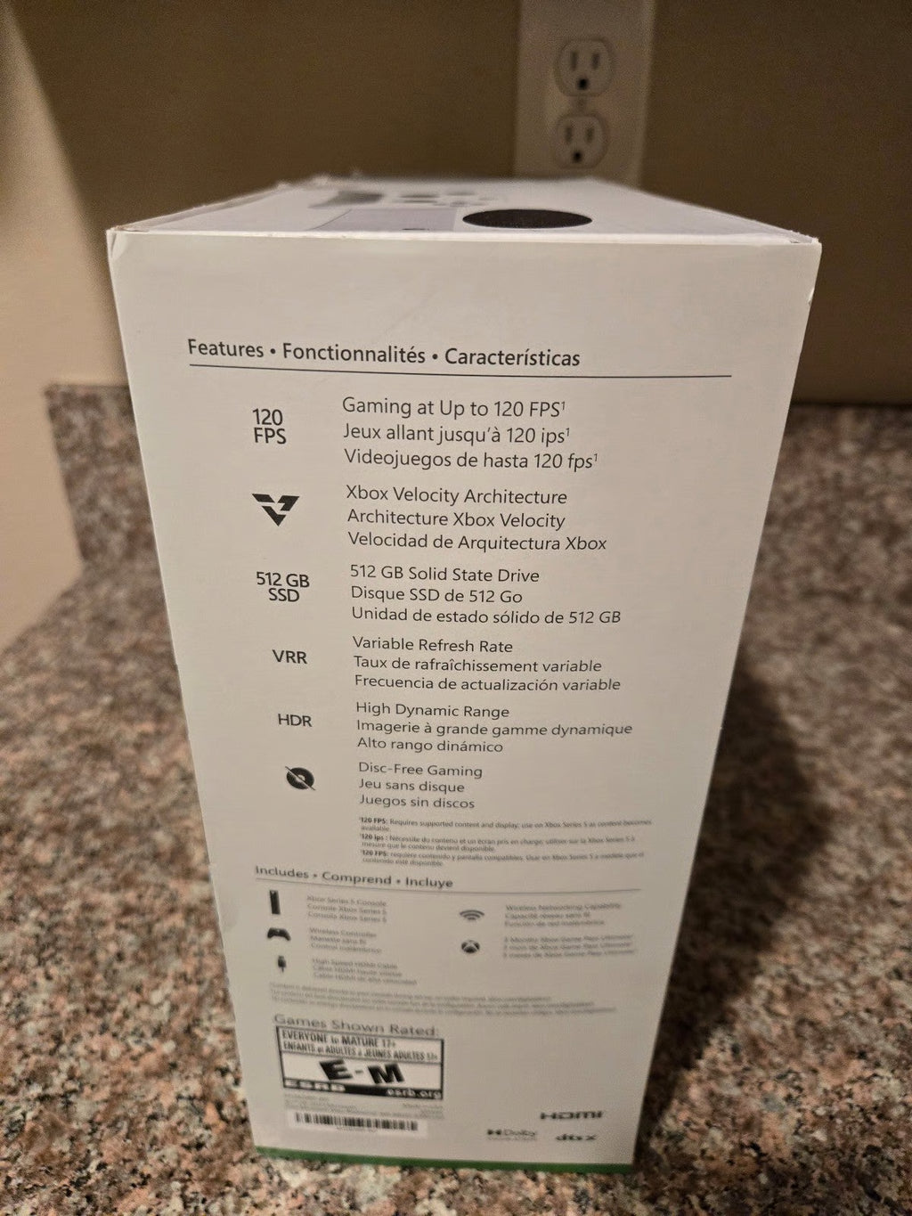 New Xbox Series- -S -512GB SSD white Console -Bundle with 3 Months Game Pass 7X21