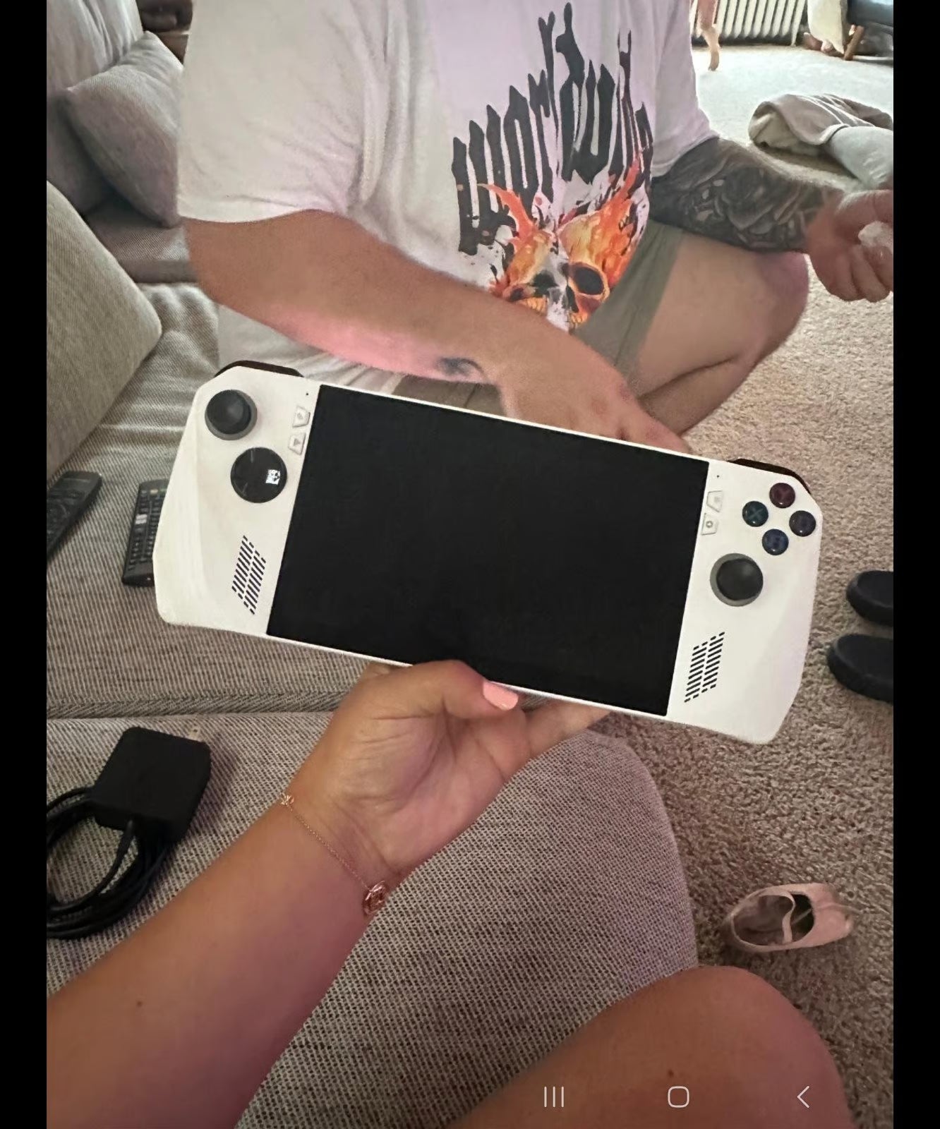 ASUS rog ally z1 extreme 7R62