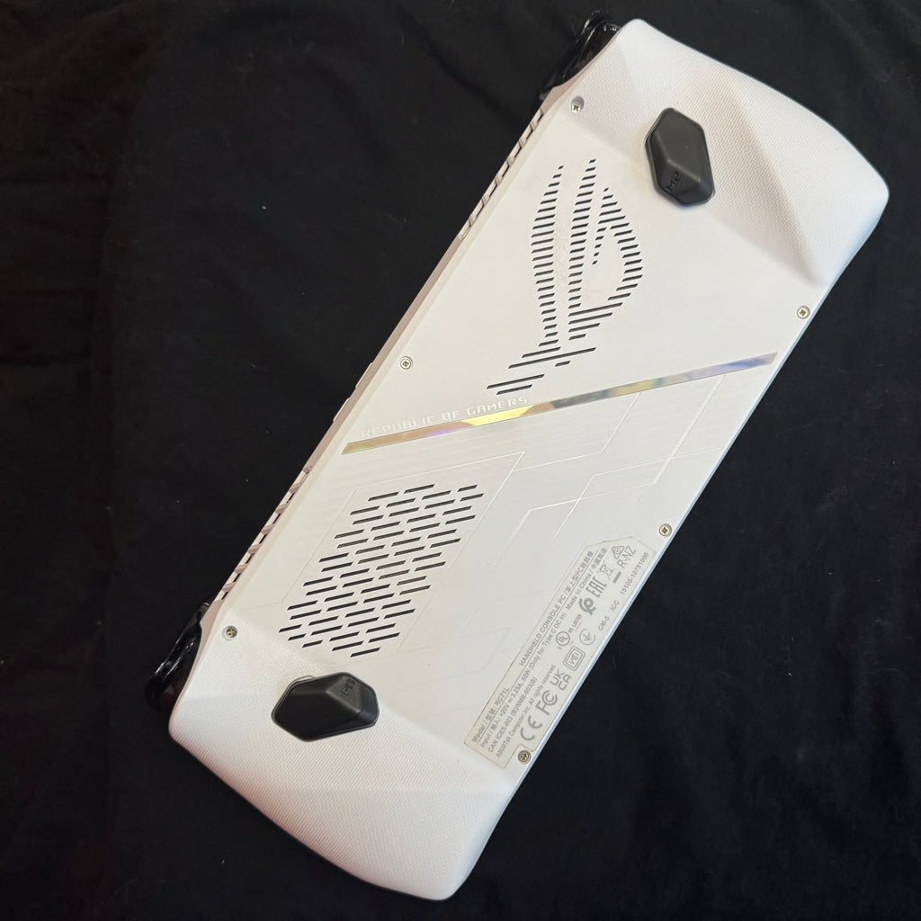 ASUS ROG Ally Z1 Extreme Windows 11 Handheld Portable PC 5A66