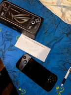 ASUS rog ally x 2U77