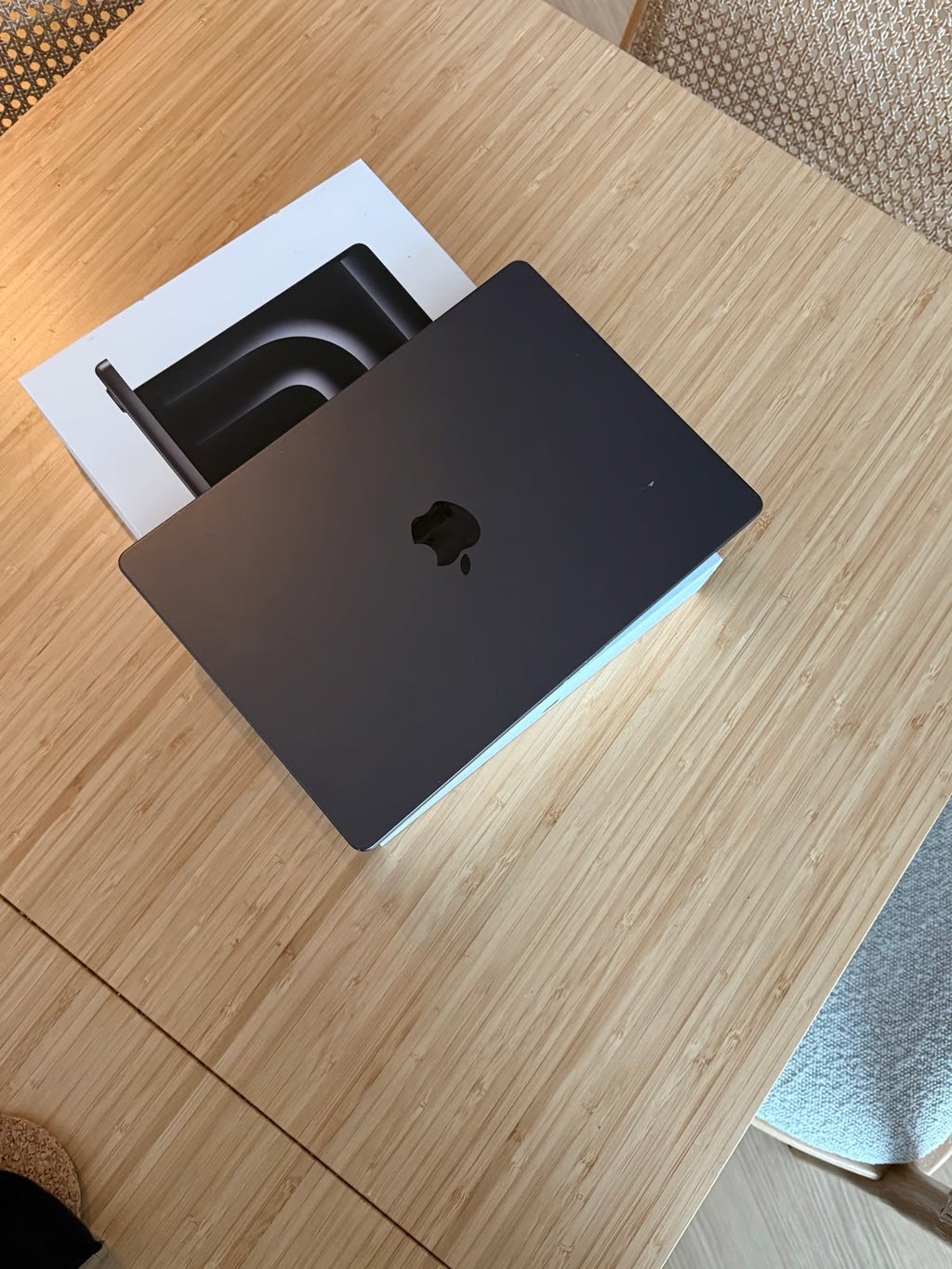 MacBook Pro 14 inch M3 1 TB 5W37