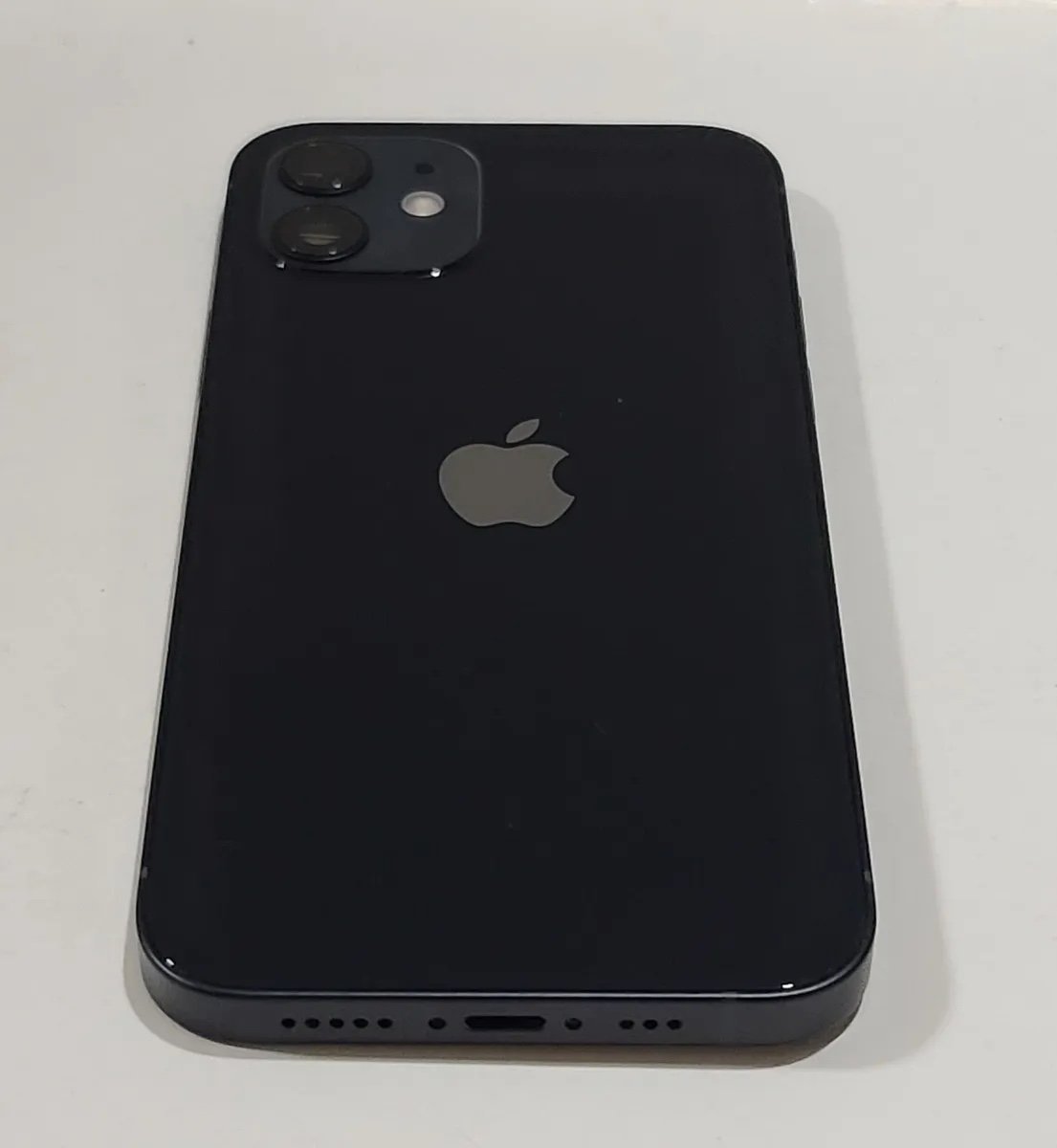 **APPLE IPHONE 12** 5G88
