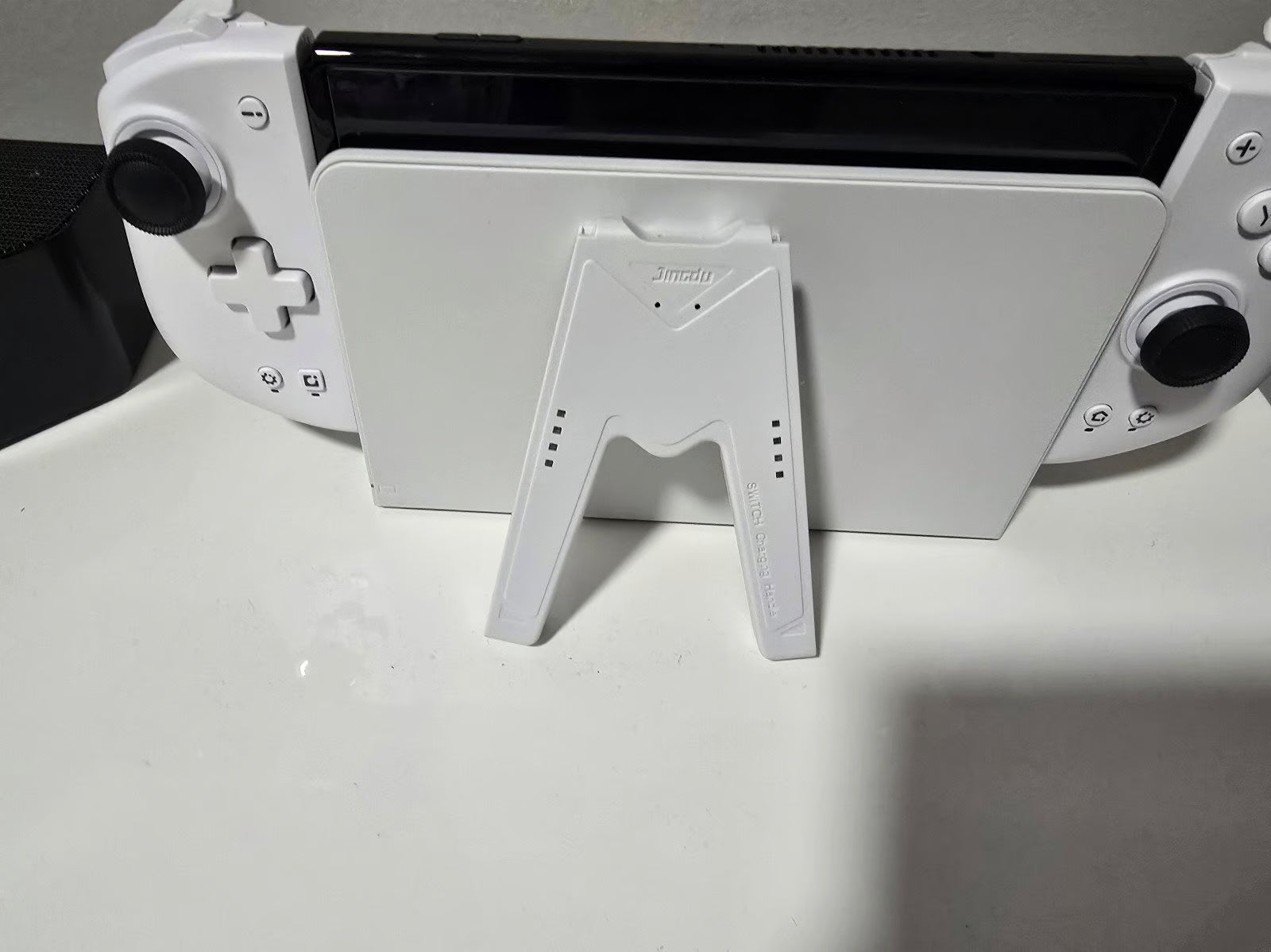 Nintendo Switch oled 8V71