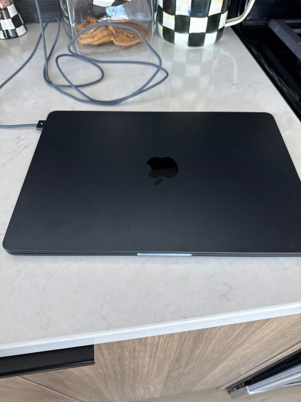 13-inch MacBook Air with M2 chip - Midnight 5R57