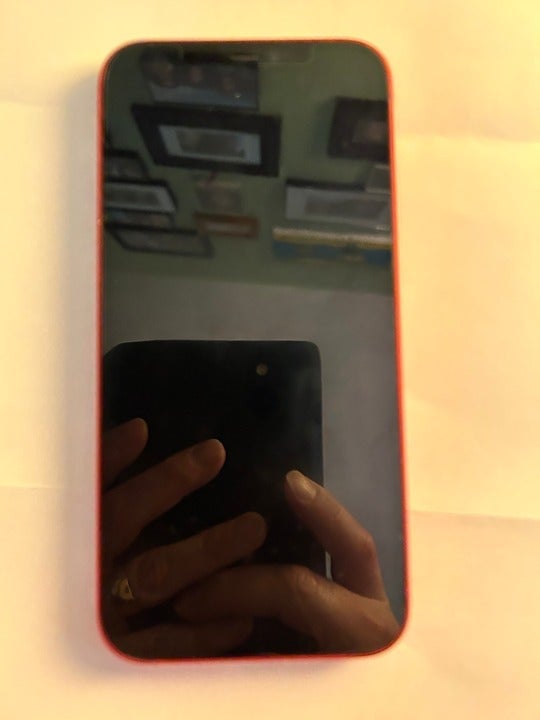 iPhone 12 64 GB Unlocked 2E27