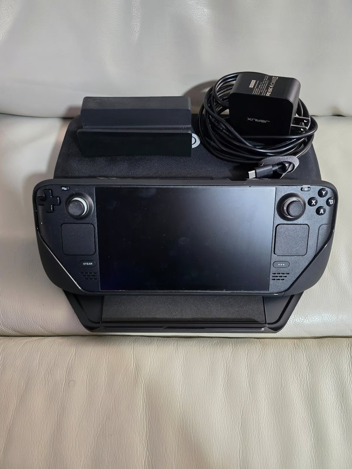 Steam Deck LCD 64GB Bundle 3S56