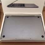 MacBook Pro 13-inch 1H13