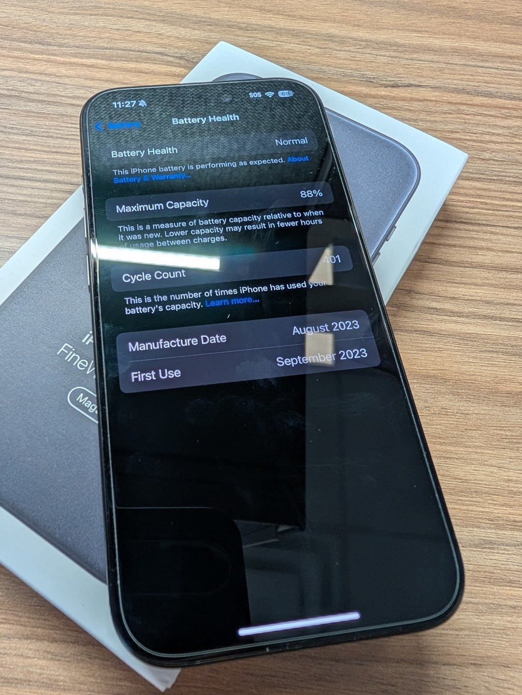 iPhone 15 Pro Unlocked - 512GB with extras 6W89