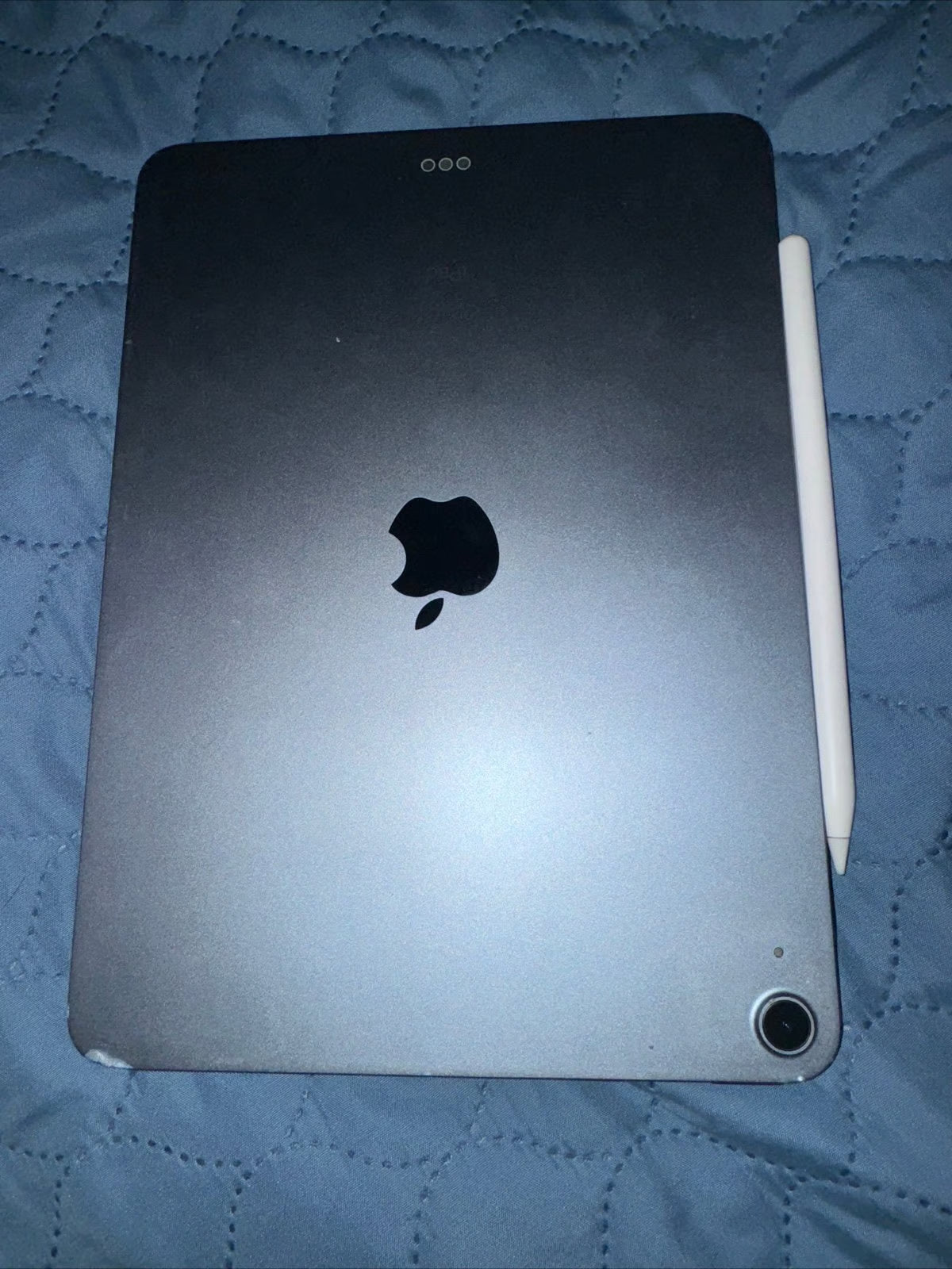 ipad air 4th generation 7G65