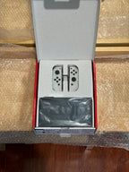 Nintendo Switch OLED (Like New) 9H95