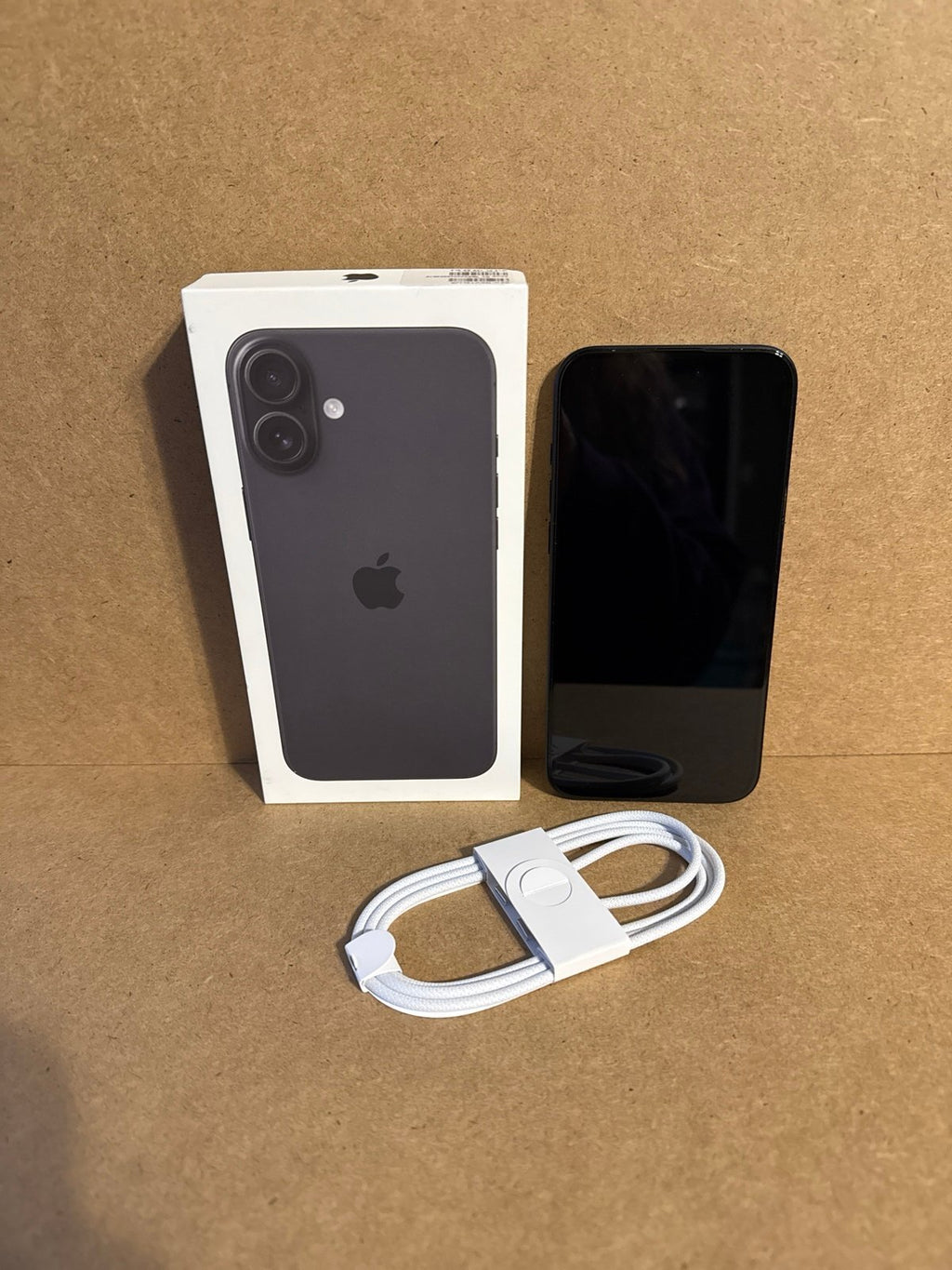 Apple iPhone 16 Plus - Unlocked - 128 GB in Black - New Barely Used 7O57