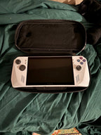 ASUS rog ally z1 extreme 1J23