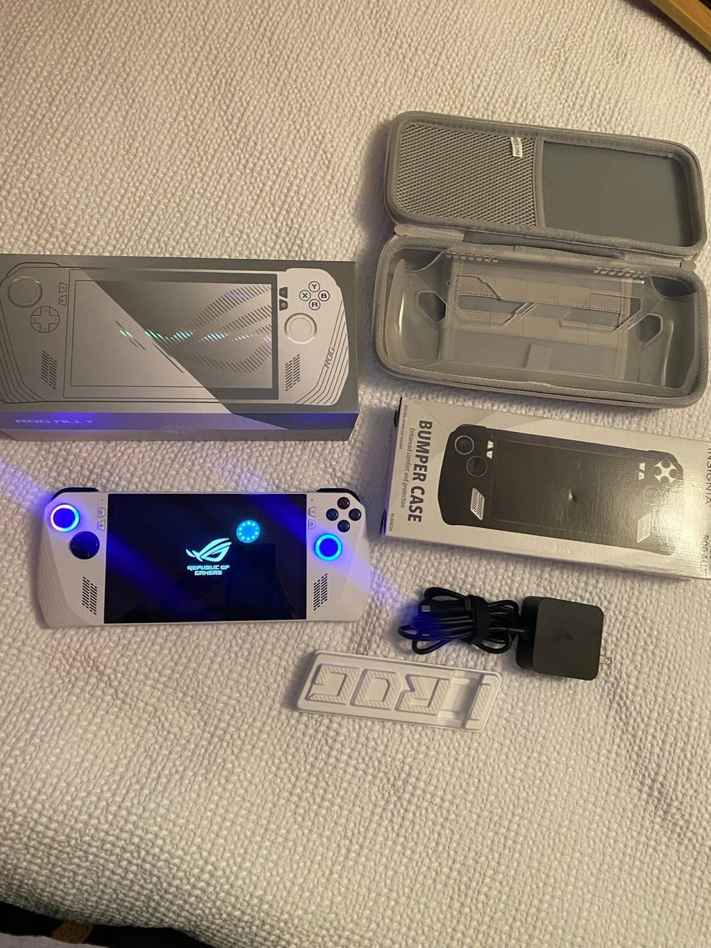 ASUS ROG ALLY Z1 EXTREME *BUNDLE* 5W89