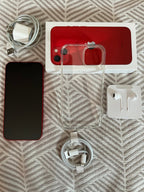 Apple iPhone 13 128 GB in (Product) RED Unlocked 3A77
