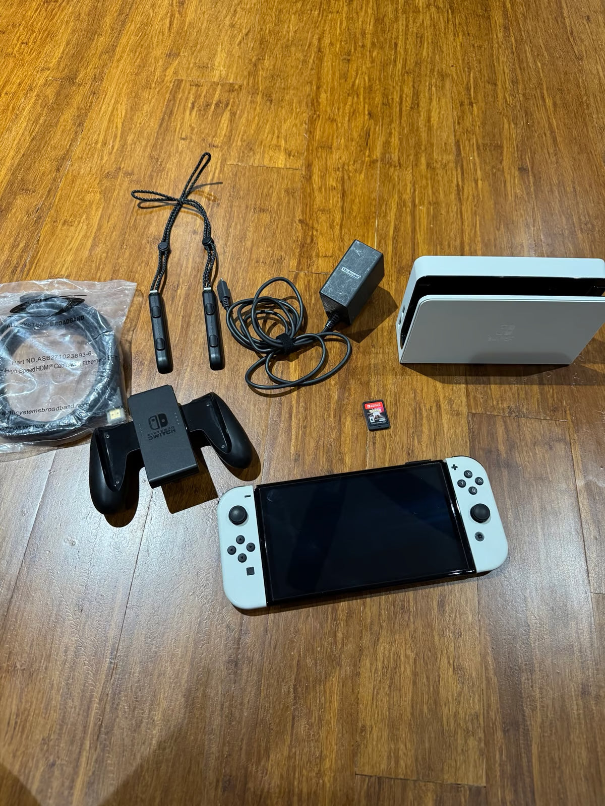 Nintendo Switch Oled Bundle w/Pok茅mon Shining pearl 1W78