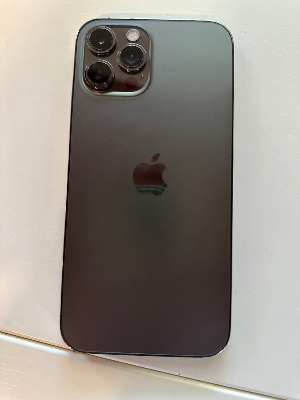 Apple iPhone 12 Pro Max 128 GB unlocked 1O89