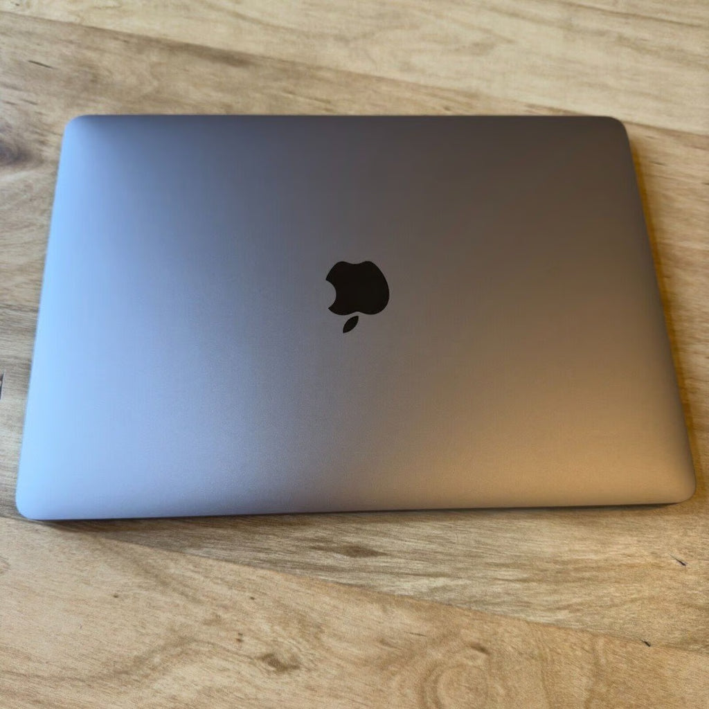 Apple Macbook Pro 2020 13"" 2.3GHz i7 16GB Ram 512GB SSD - 24 Cycles - Great 6Z16