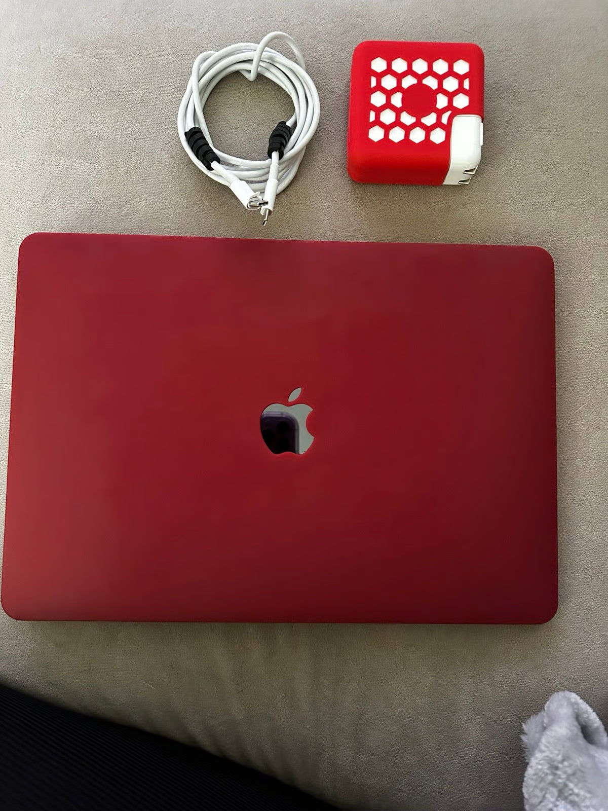 macbook pro 2019 5V17