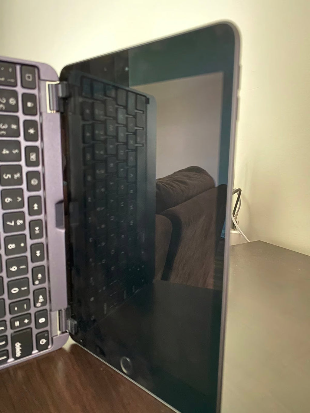 5th Gen iPad Mini (Wi-Fi version) 64Gb 6T99