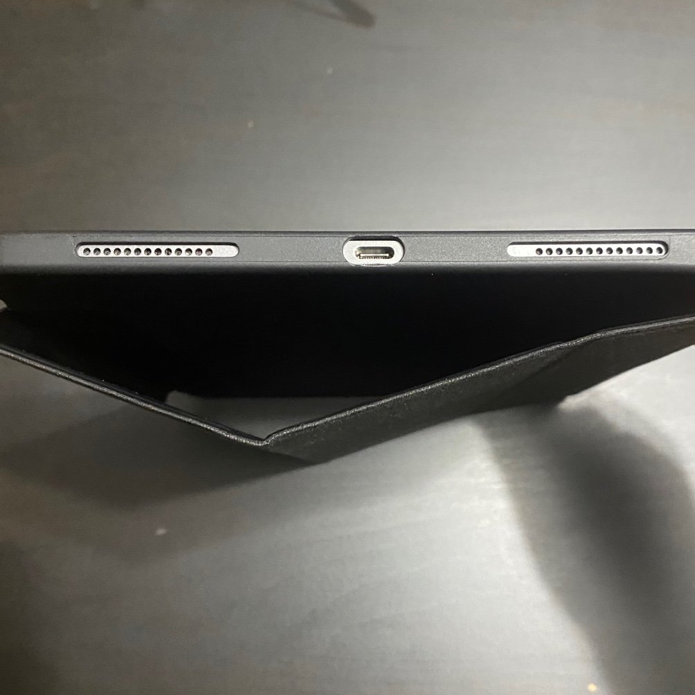 iPad Pro 2nd generation 7L16