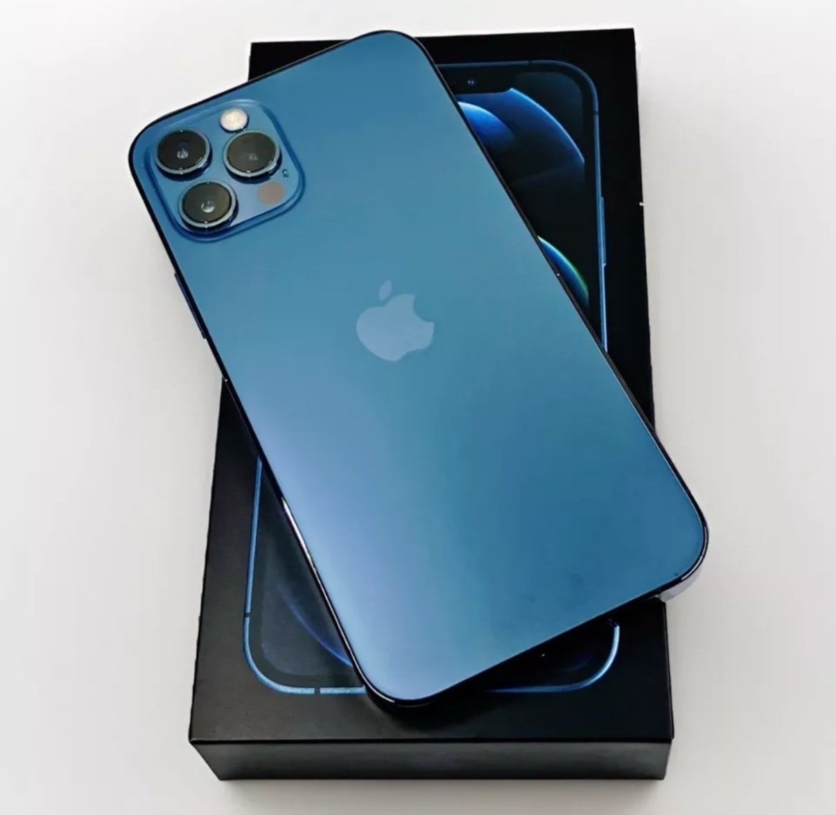 Apple iPhone 12 Pro 256GB Pacific Blue - UNLOCKED - Battery Replaced in 2023 3A79