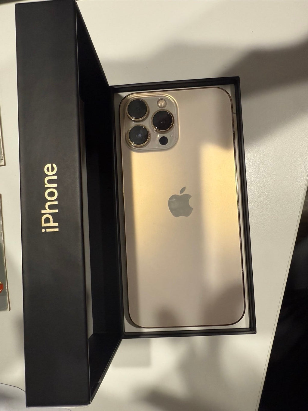 iPhone 13 Pro Max 128GB Gold Unlocked 2E77