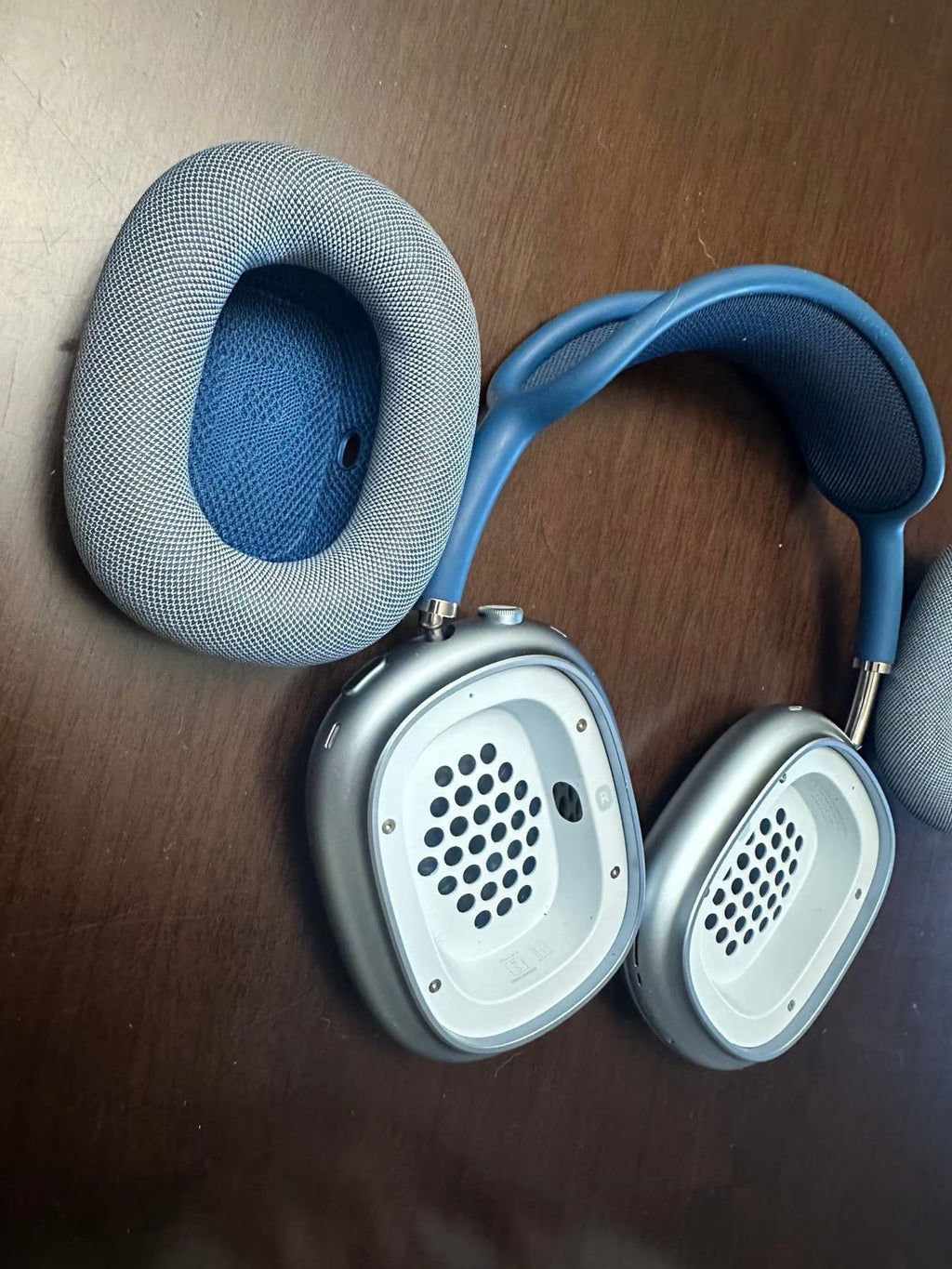 AirPods Max (Sky Blue) 1A13