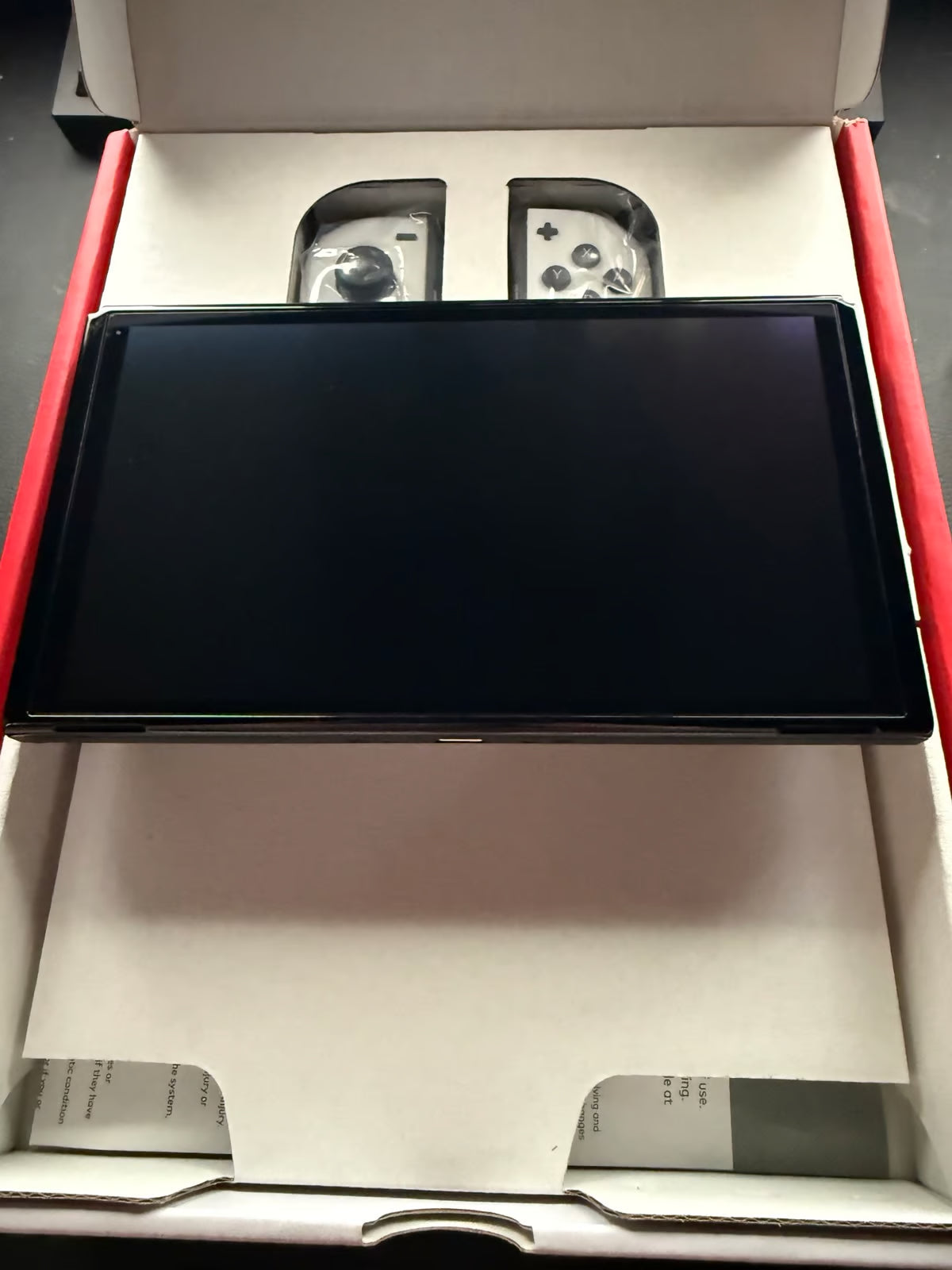 Nintendo Switch OLED White 7H16