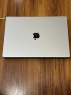 Apple Macbook Pro A2485 16in.  M1 Max 3.2 GHz  1TB SSD 2J95