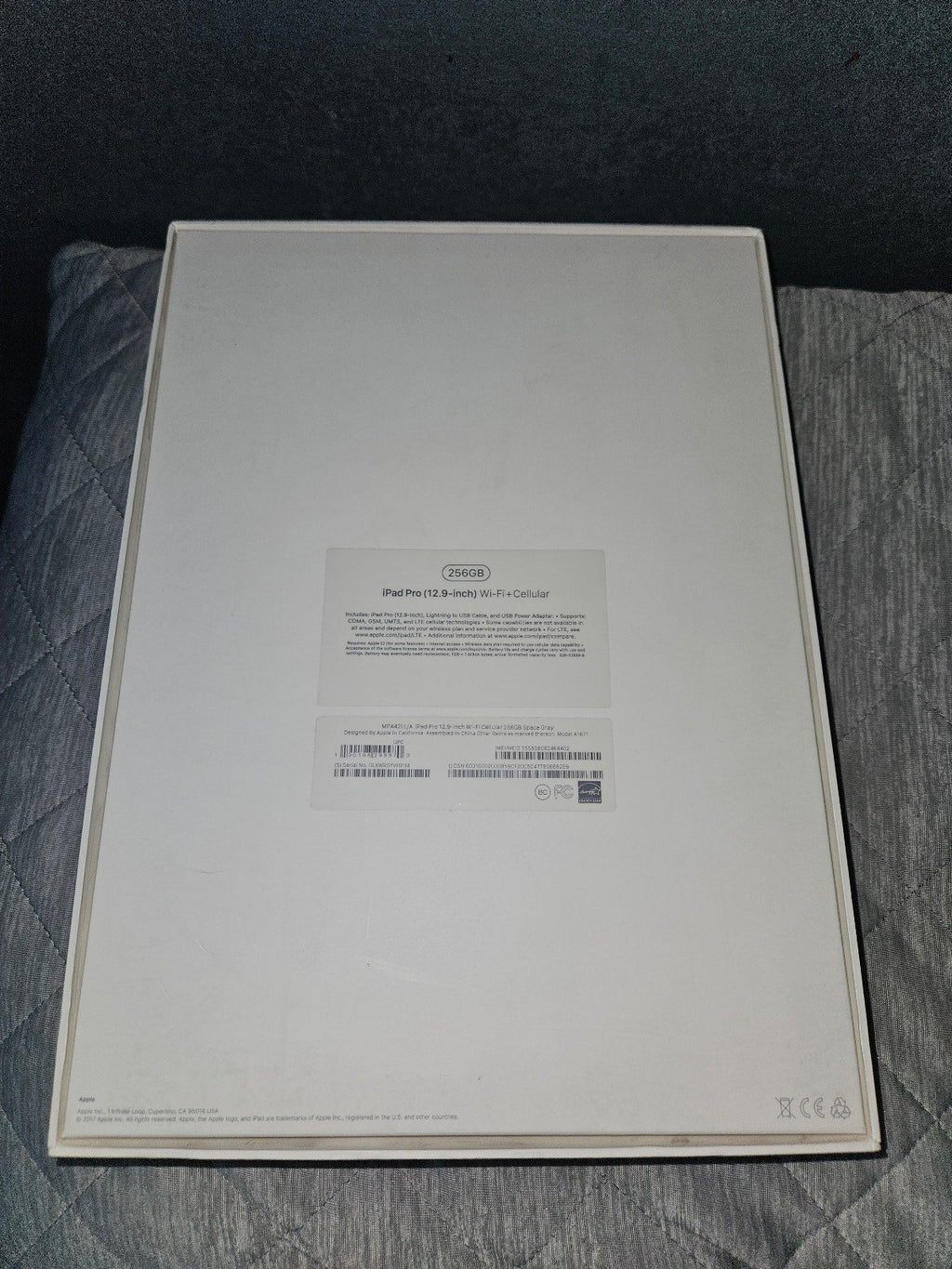 IPad Pro 12.9 Inch 2nd Gen 256GB Space Gray Wi-Fi + Cellular 7H86