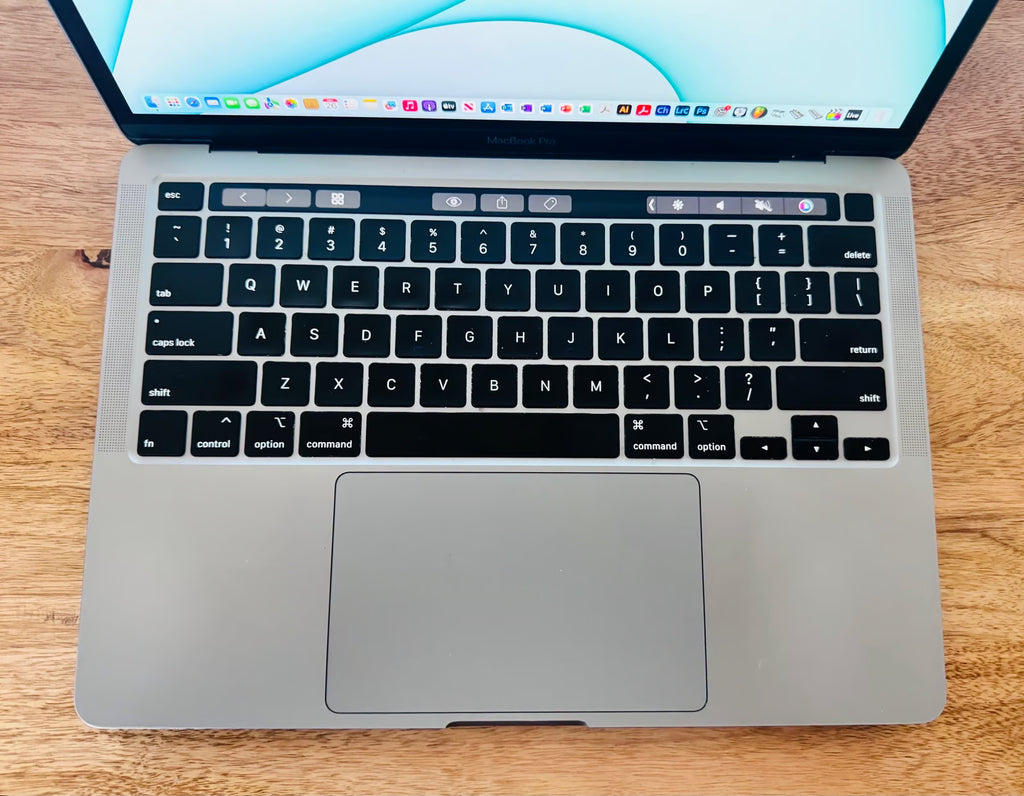 Lighting Fast MacBook Pro Touchbar fully loaded W/ programs 1G11