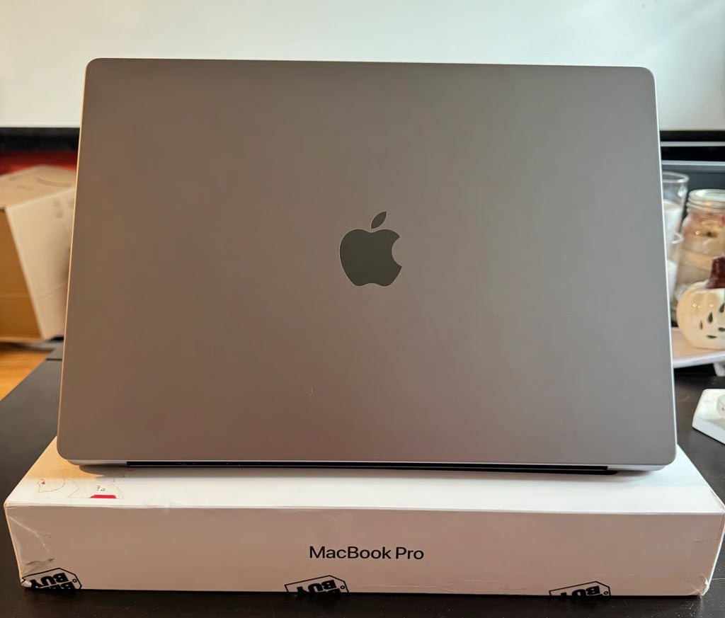 2021 16鈥?MacBook Pro M1 Pro / Great Condition 9M58