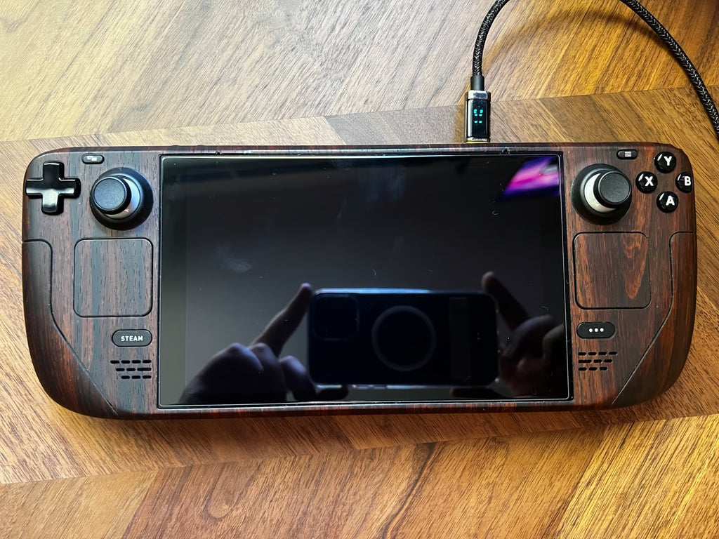 Valve Steam Deck 512GB LCD W/Case 9B77