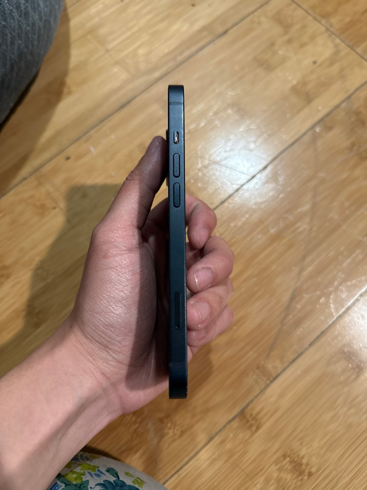 iPhone 13 128Gb Unlocked 2V65